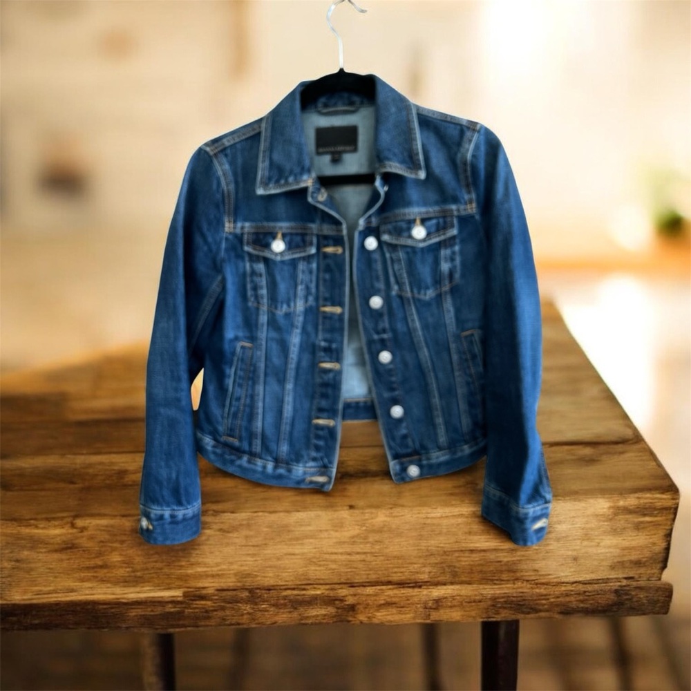 Banana Republic Women's Classic Blue Jean Jacket